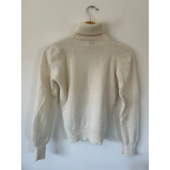 Jordache vintage womens sweater size M cream white turtleneck - Picture 3 of 6